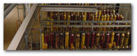 Systemy detekcji gazów w magazynch gazów technicznych